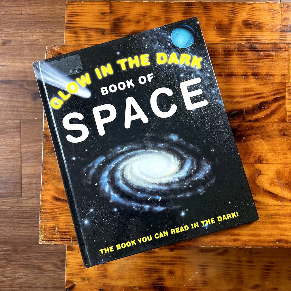 Vintage 2002 Glow In The Dark Book Of Space Hardcover Book